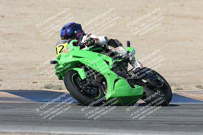 media/Nov-16-2025-Race Pace (Sun) [[8c5fa54630]]/Verified Riders/1-Turns 9 and 10 (925am)/